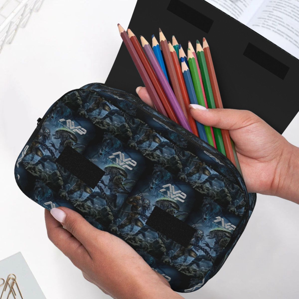 Alien Vs Predator Game Pencil  - đánh giá và giá Office Supply Vs Stationery